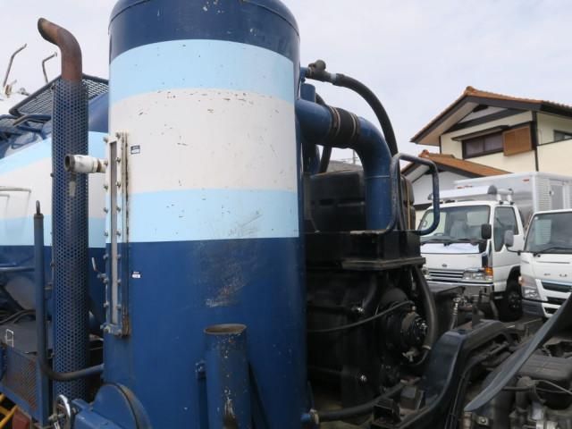 Ref No.A15682954 ISUZU FORWARD Image#16