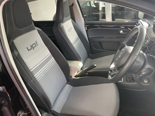 Ref No.A15683300 VOLKSWAGEN UP Image#9