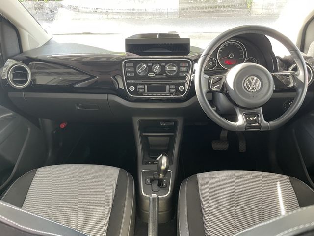 Ref No.A15683300 VOLKSWAGEN UP Image#13