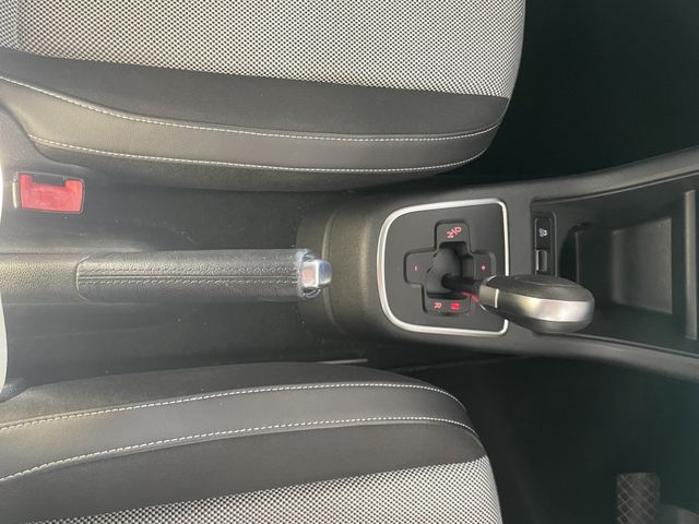 Ref No.A15683300 VOLKSWAGEN UP Image#19