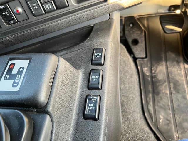Ref No.A15683321 ISUZU GIGA Image#12
