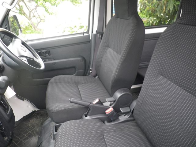 Ref No.A15683325 DAIHATSU HIJET CARGO Image#5