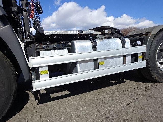Ref No.A15683370 HINO PROFIA Image#14