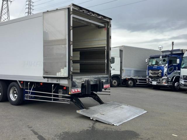 Ref No.A15683379 HINO PROFIA Image#13