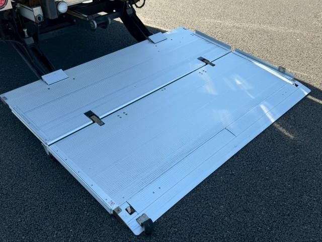 Ref No.A15683454 ISUZU FORWARD Image#20
