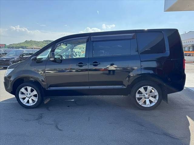 Ref No.A15695445 MITSUBISHI DELICA D5 Image#12