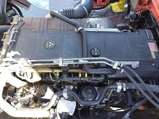 Ref No.A15695573 MITSUBISHI SUPER GREAT Image#17