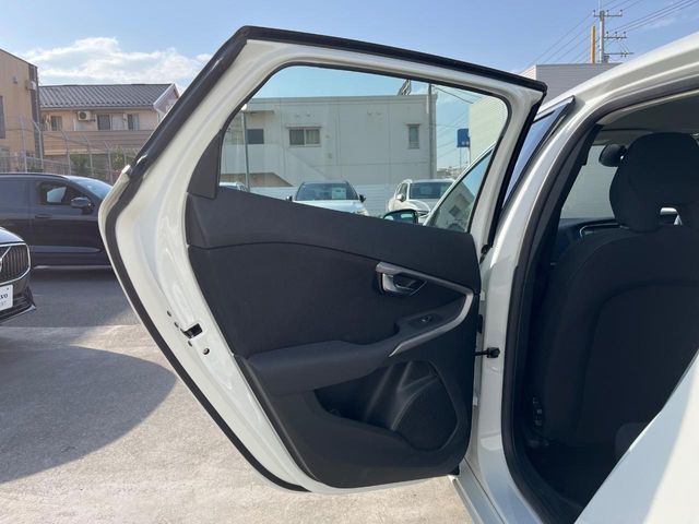 Ref No.A15724218 VOLVO V40 Image#20
