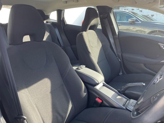 Ref No.A15724218 VOLVO V40 Image#13