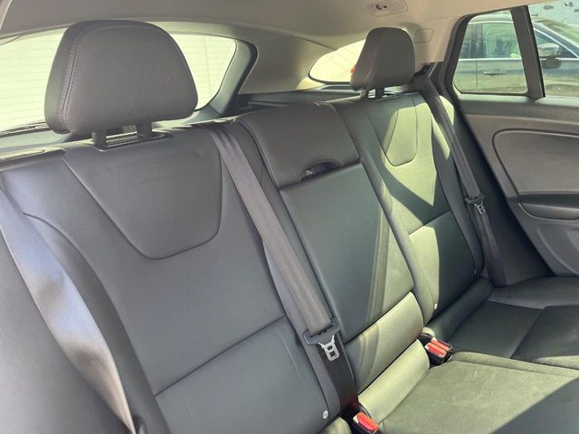 Ref No.A15724221 VOLVO V60 Image#13