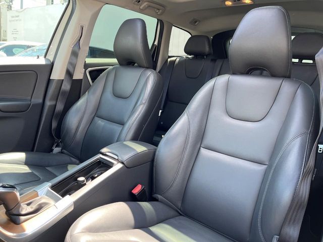 Ref No.A15724222 VOLVO XC60 Image#12