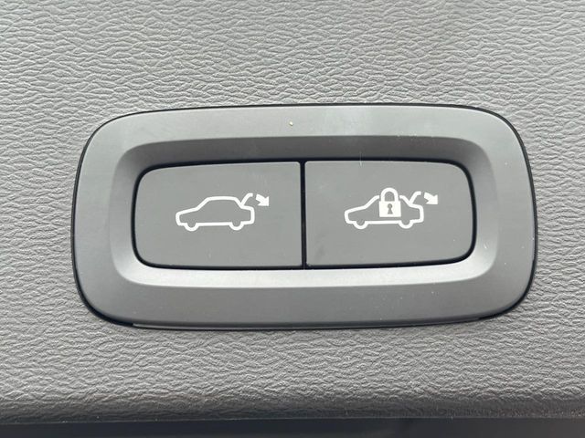 Ref No.A15724224 VOLVO XC40 Image#11