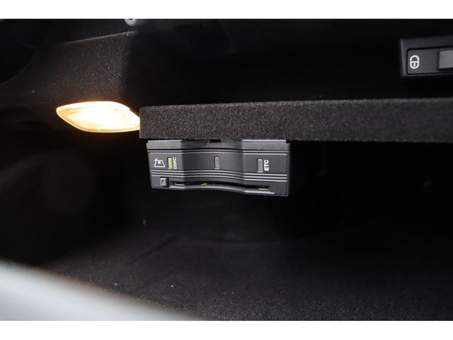 Ref No.A15724541 MERCEDES C CLASS Image#12
