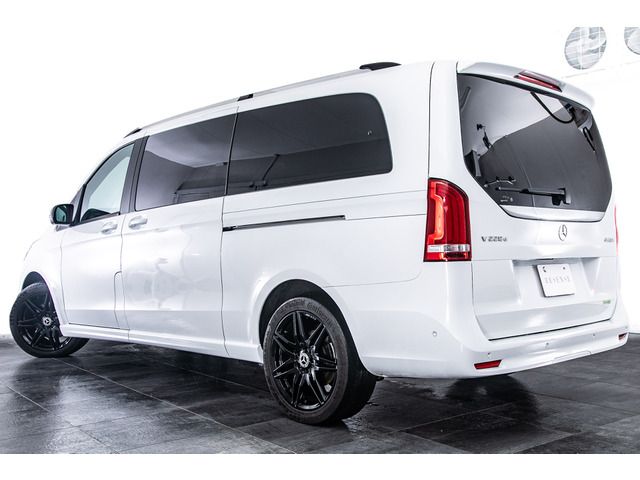 Ref No.A15724807 MERCEDES V CLASS Image#8