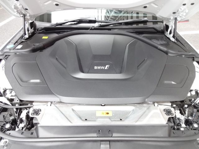 Ref No.A15742076 BMW i4 Image#12