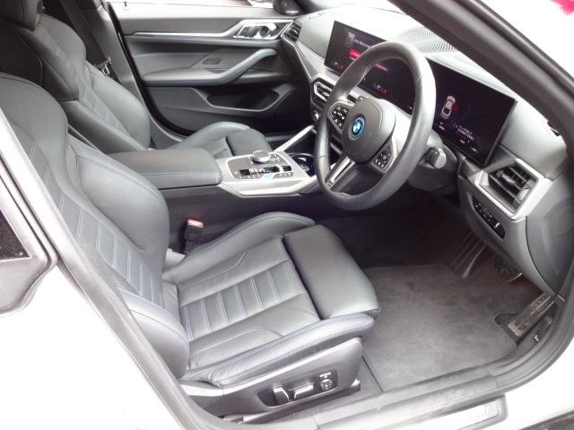 Ref No.A15742076 BMW i4 Image#15