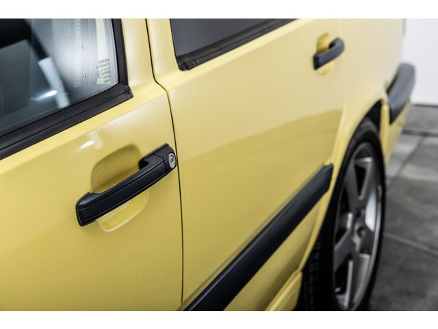 Ref No.A15742406 VOLVO 850 Image#19