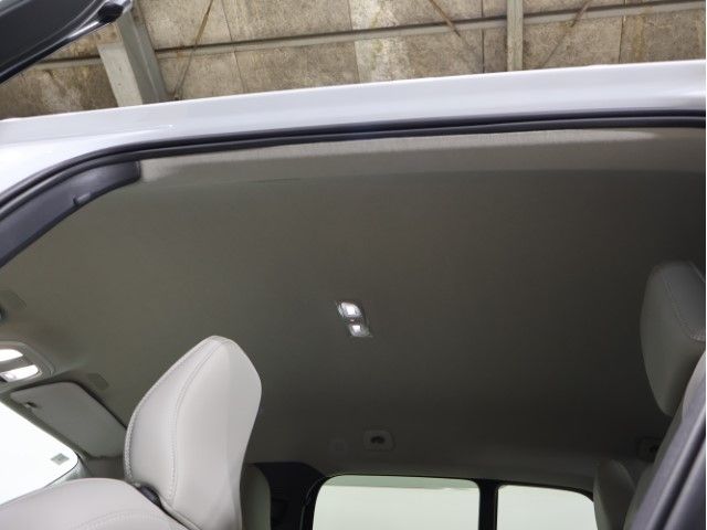 Ref No.A15752378 VOLVO XC40 Image#7