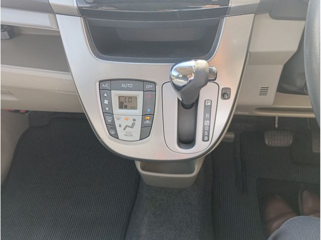 Ref No.A15752465 DAIHATSU MOVE Image#12