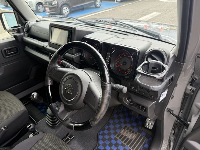 Ref No.A15752552 SUZUKI JIMNY Image#9