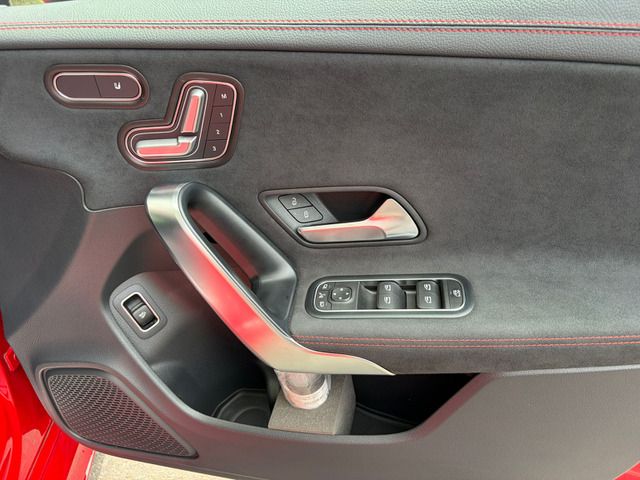 Ref No.A15752928 MERCEDES CLA CLASS Image#17