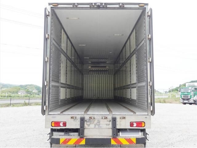 Ref No.A15759510 NISSAN DIESEL QUON Image#12