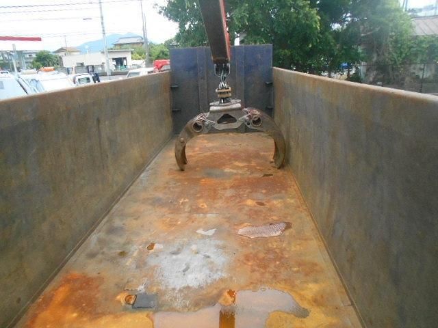 Ref No.A15759525 NISSAN DIESEL QUON Image#10