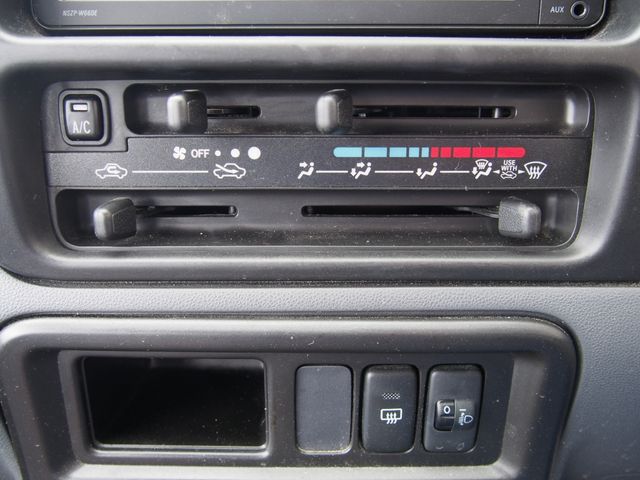 Ref No.A15759680 DAIHATSU HIJET CARGO Image#16