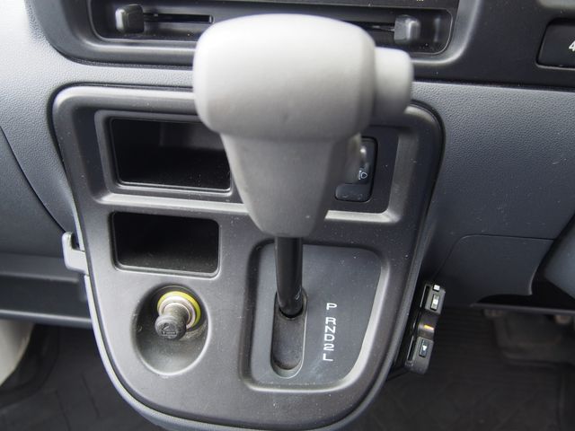 Ref No.A15759680 DAIHATSU HIJET CARGO Image#15