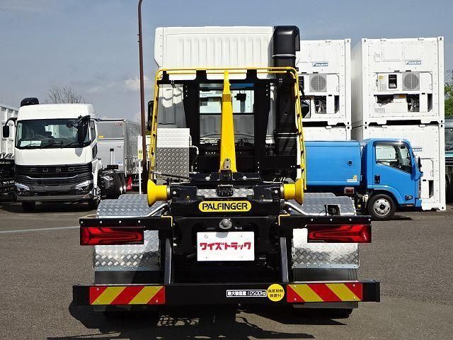Ref No.A15768146 MITSUBISHI SUPER GREAT Image#8