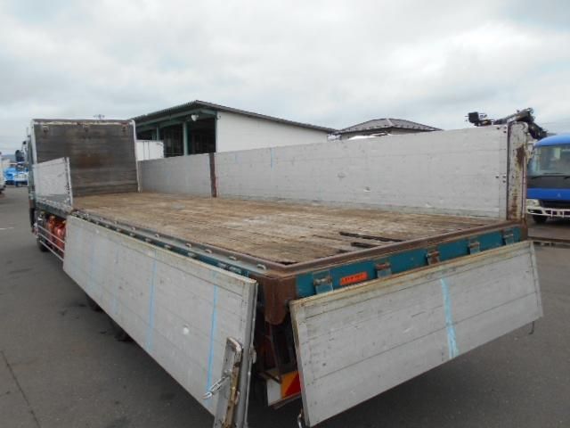 Ref No.A15768981 NISSAN DIESEL QUON Image#8