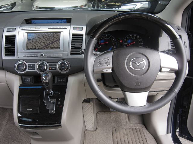 Ref No.A15769085 MAZDA MPV Image#13
