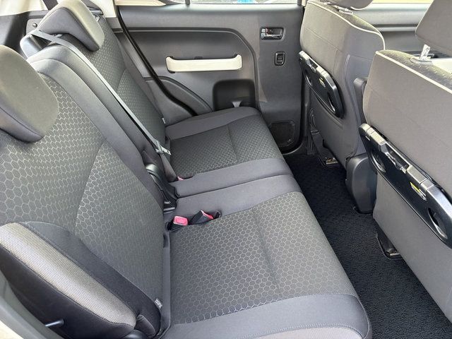 Ref No.A15781269 SUZUKI XBEE Image#11