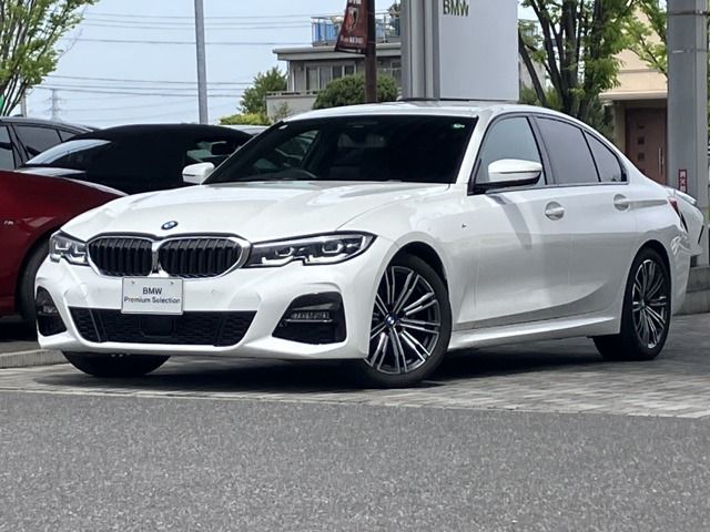 BMW 3 SERIES