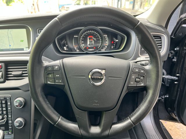 Ref No.A15791021 VOLVO V40 Image#12
