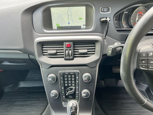 Ref No.A15791021 VOLVO V40 Image#14
