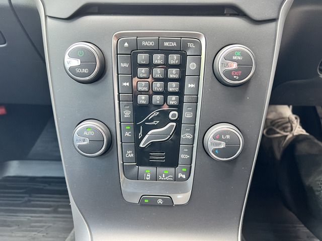 Ref No.A15791021 VOLVO V40 Image#15