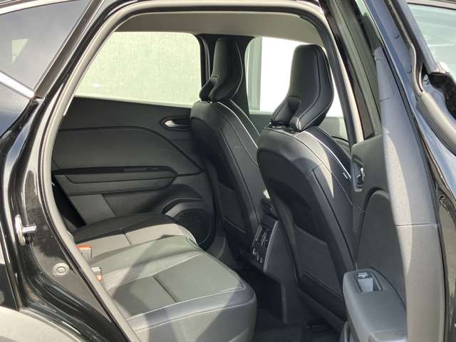 Ref No.A15791584 Renault CAPTUR Image#17