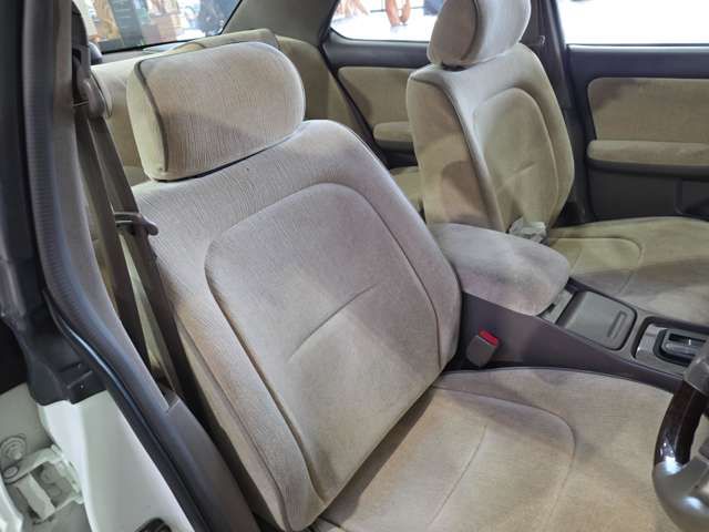 Ref No.A15809094 NISSAN LAUREL Image#18