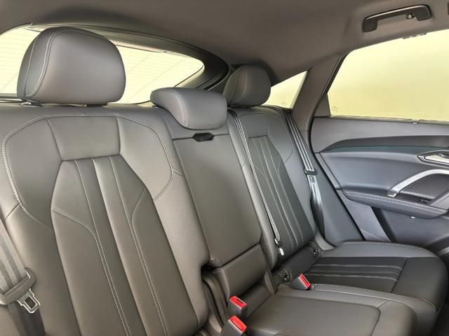 Ref No.A15809206 AUDI Q5 Image#5