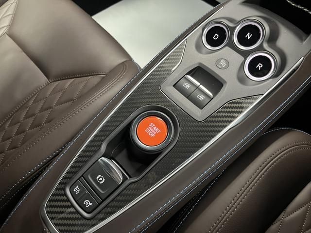 Ref No.A15809207 Renault ALPINE Image#8