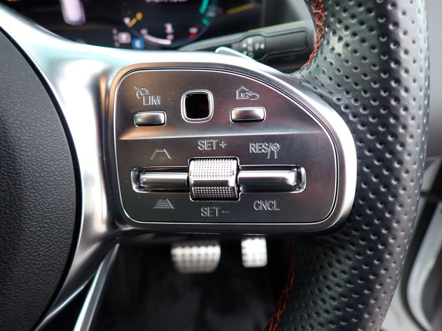 Ref No.A15809345 MERCEDES GLA CLASS Image#13