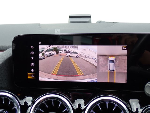Ref No.A15809345 MERCEDES GLA CLASS Image#17