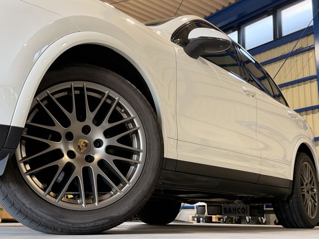 Ref No.A15809581 PORSCHE CAYENNE Image#9