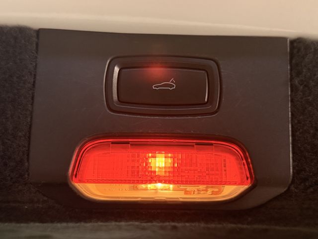 Ref No.A15809581 PORSCHE CAYENNE Image#19