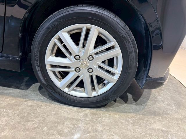 Ref No.A15809702 MITSUBISHI DELICA D2 Image#8