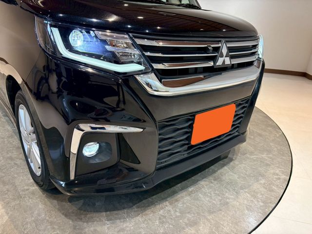 Ref No.A15809702 MITSUBISHI DELICA D2 Image#7