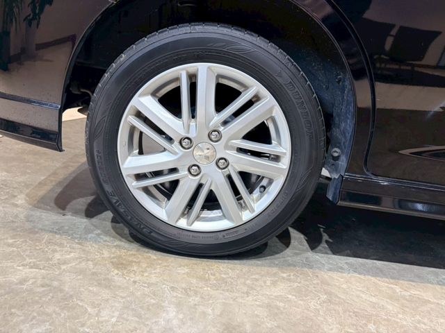 Ref No.A15809702 MITSUBISHI DELICA D2 Image#9