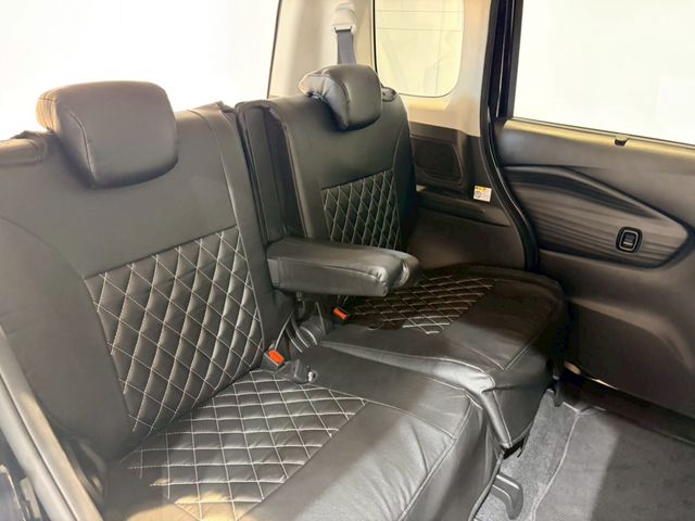 Ref No.A15809702 MITSUBISHI DELICA D2 Image#14
