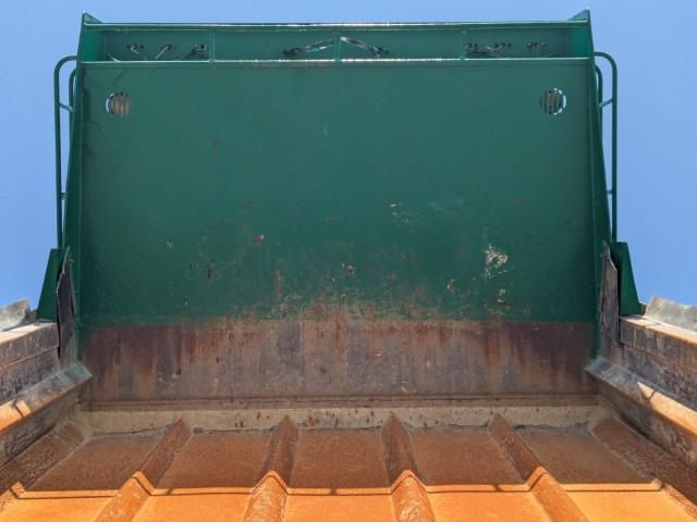 Ref No.A15818282 NISSAN DIESEL QUON Image#15